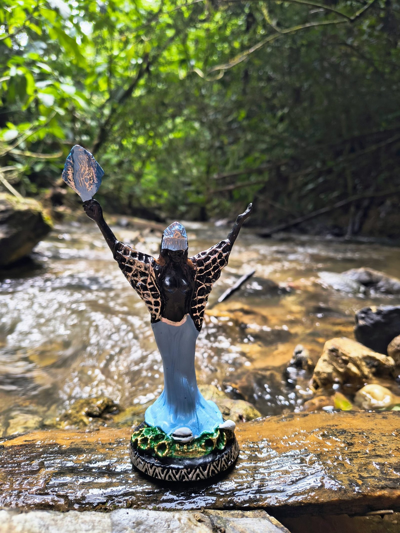🌊💙 Imagem de Iemanjá – A Rainha do Mar, Proteção e Prosperidade 💙🌊 - Imagem 2
