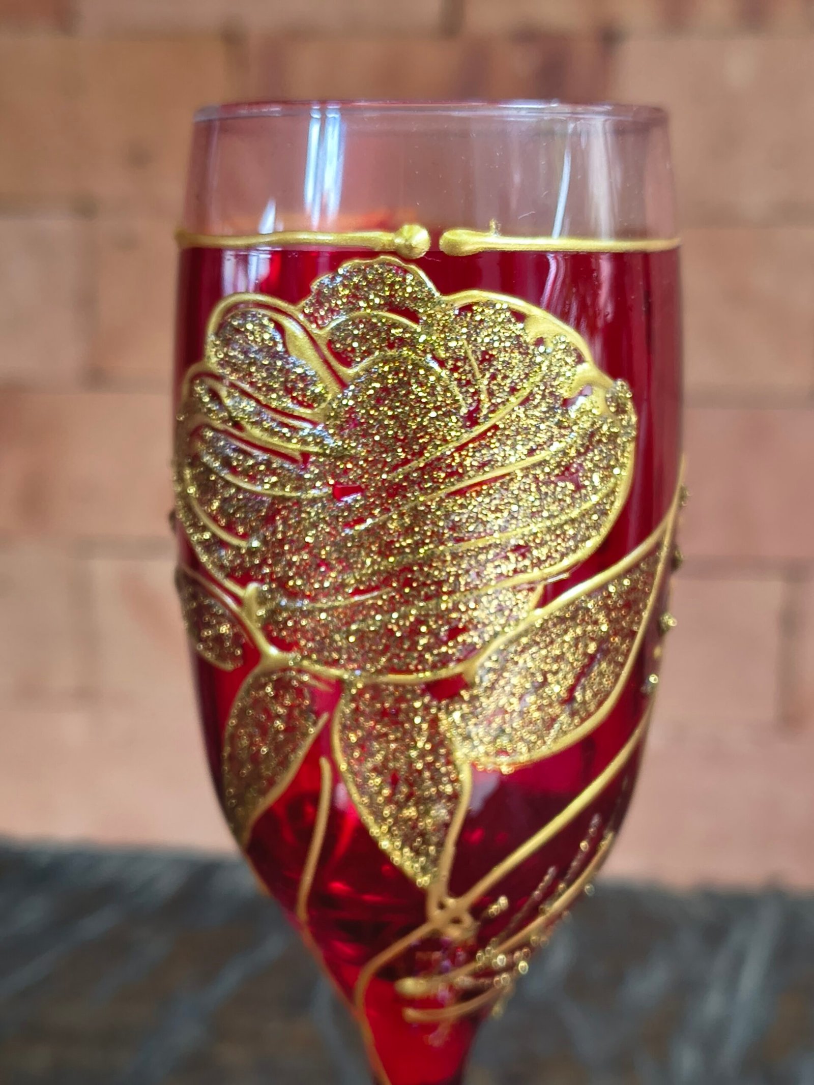 Taças Decoradas – Elegância, Magia e Arte em Cada Detalhe - Imagem 11